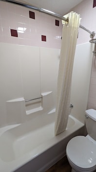 hillcrest inn and suites