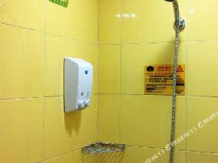home inn urumqi beijing south road railway bureau metro station