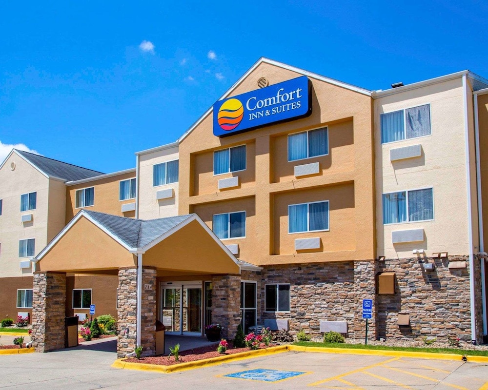 comfort inn and suites coralville