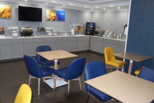 comfort inn and suites coralville