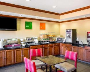 comfort inn and suites coralville