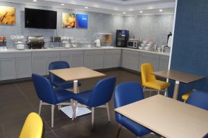 comfort inn and suites coralville
