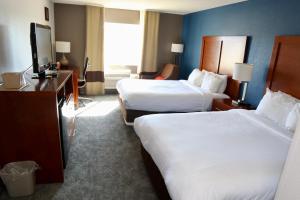 comfort inn and suites coralville