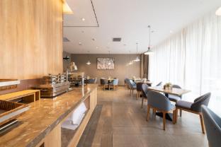 Home Inn (Jinan Changqing University Road Hengda Oasis),,2 star