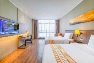 home inn plus anshun huangguoshu avenue xintiandi