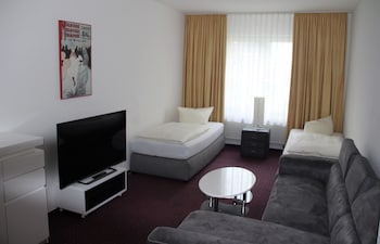 check inn hotel