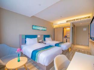 home inn selected fuyang linyi mall