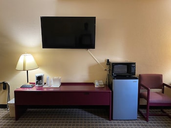 americas stay inn stewartville