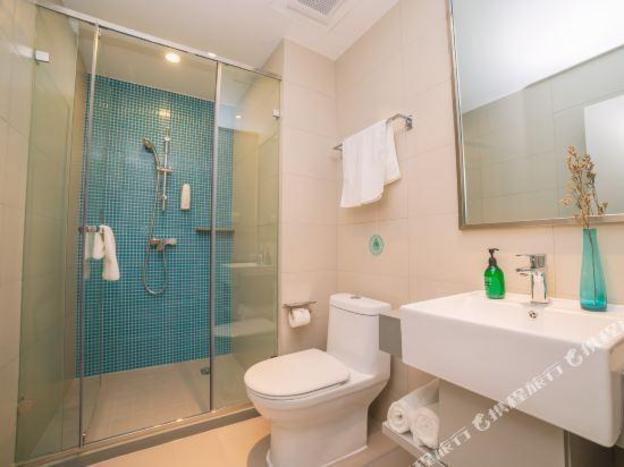 home inn selected peoples square guomao ceramics city jingdezhen