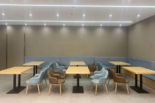 home inn liaoyuan railway station zhanqian passenger station