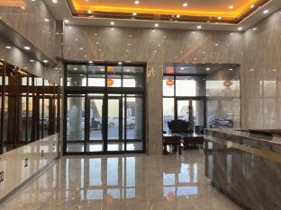 home inn liaoyuan railway station zhanqian passenger station
