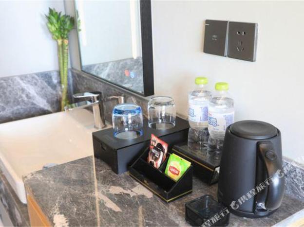 home inn selected sishui quanyuan avenue county government