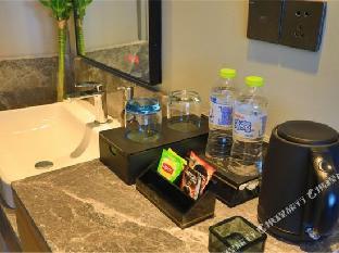 home inn selected sishui quanyuan avenue county government