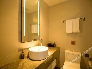 home inn selected sishui quanyuan avenue county government