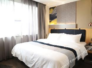 home inn selected sishui quanyuan avenue county government