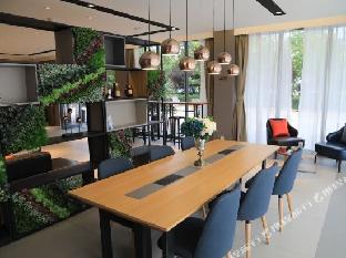 home inn selected sishui quanyuan avenue county government
