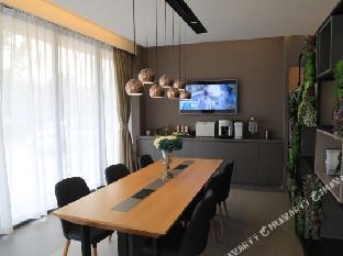 home inn selected sishui quanyuan avenue county government