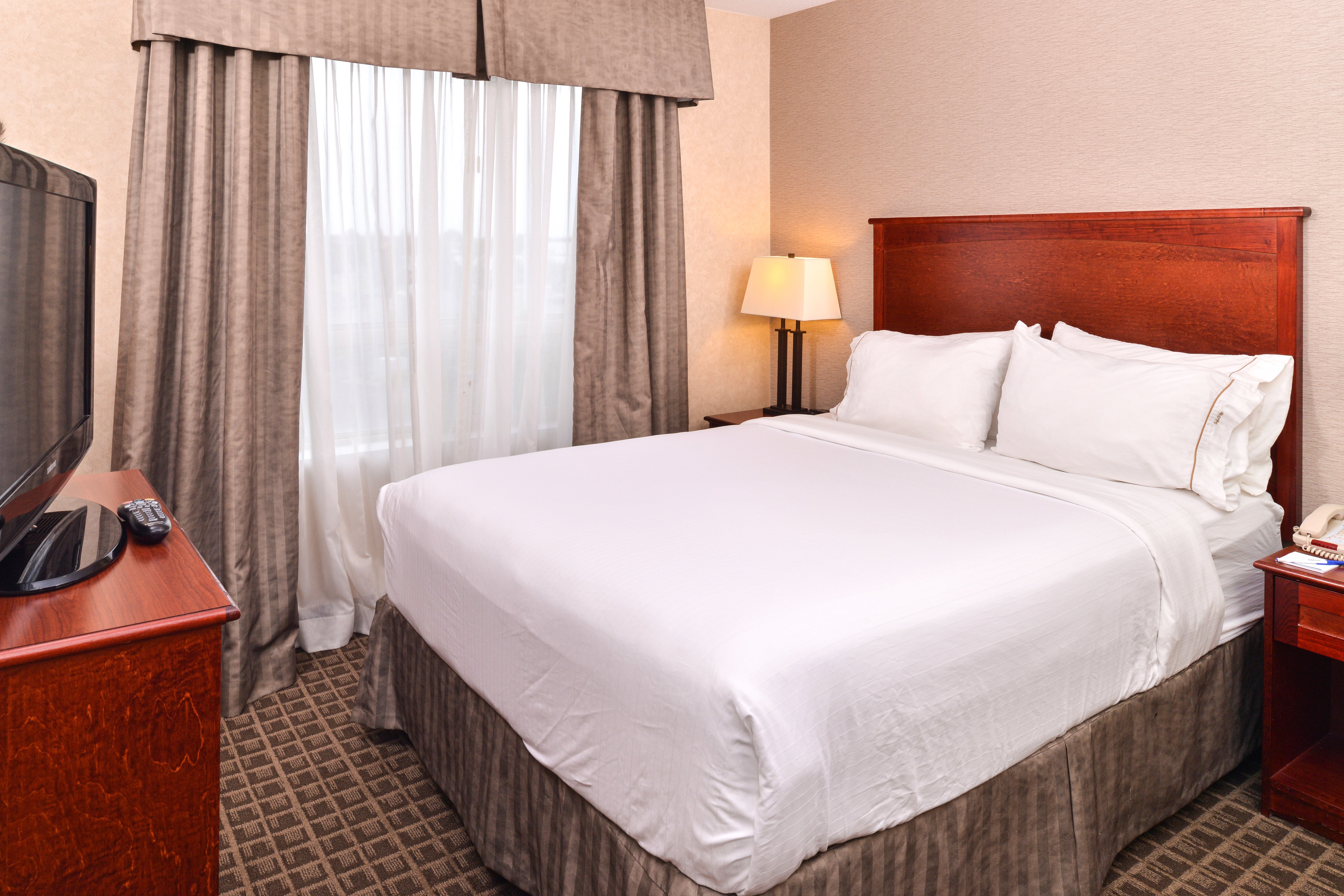 holiday inn express hotel and suites edmonton north by ihg