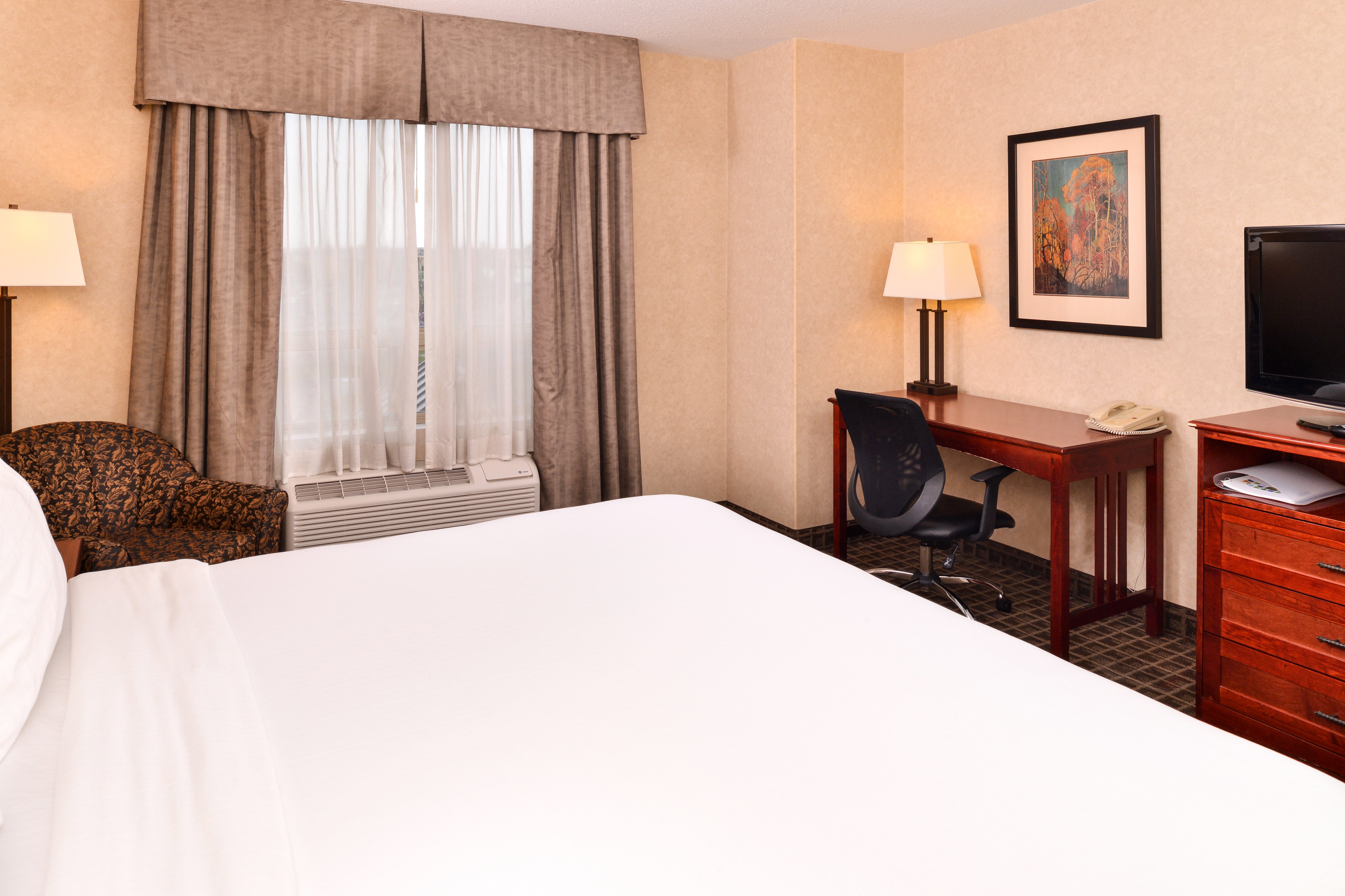 holiday inn express hotel and suites edmonton north by ihg