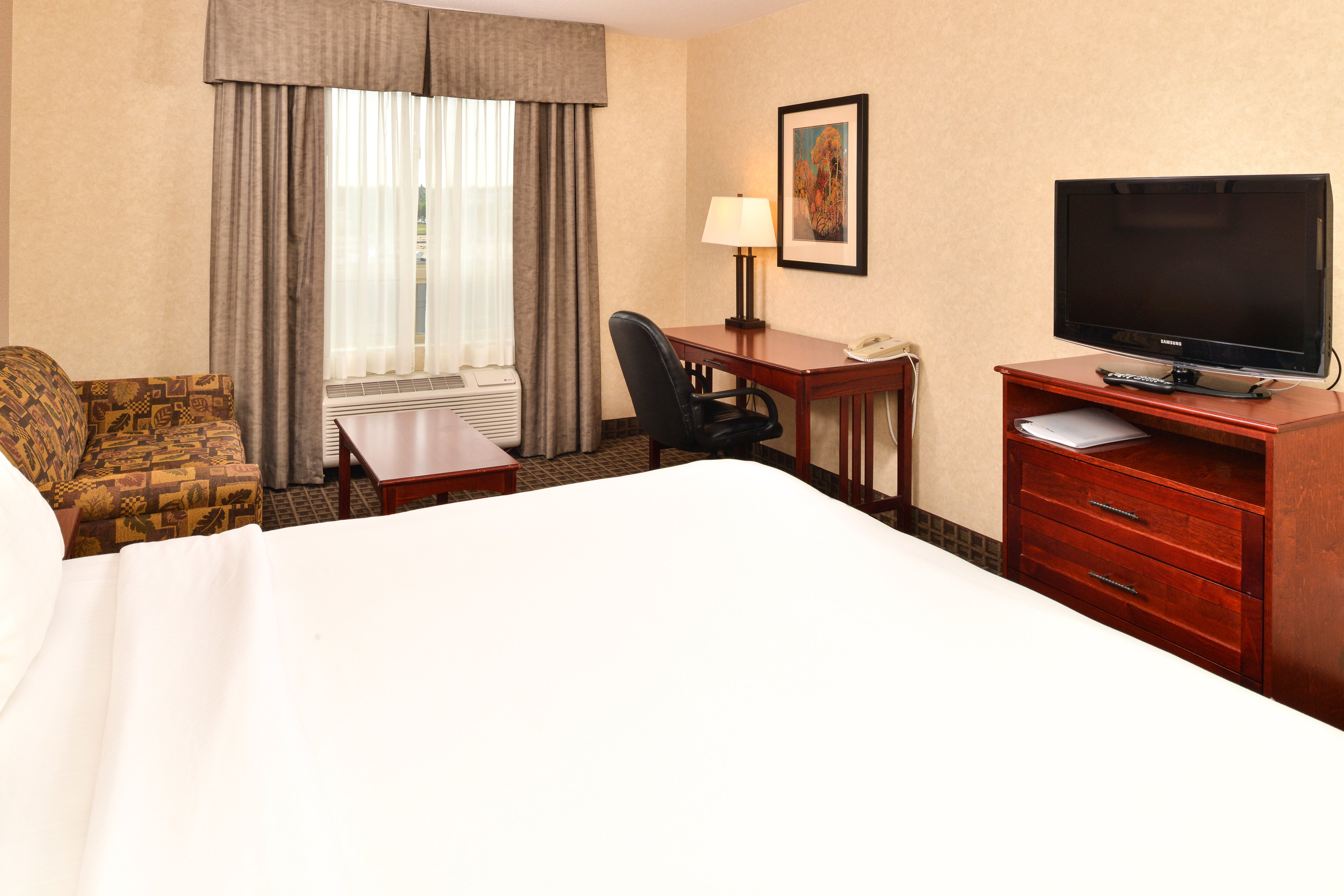 holiday inn express hotel and suites edmonton north by ihg