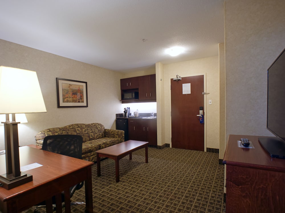 holiday inn express hotel and suites edmonton north by ihg