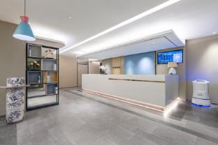 home inn siping road in weifang city