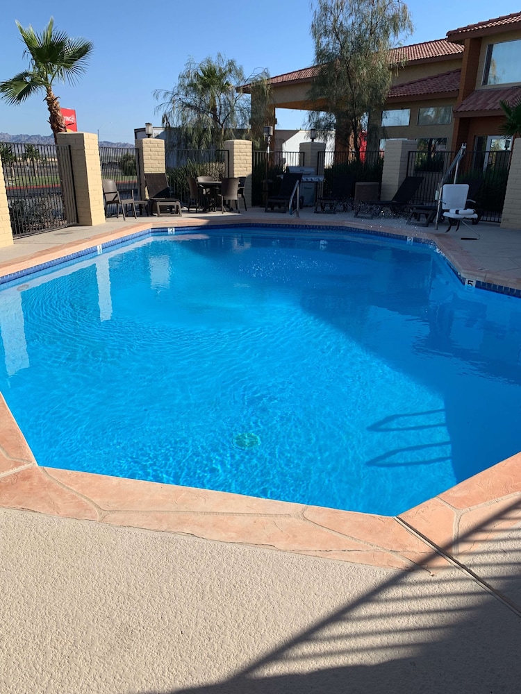 best western desert oasis