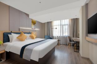 Home Inn Selected (Urumqi Xibei Road Xihong Road),,2 star