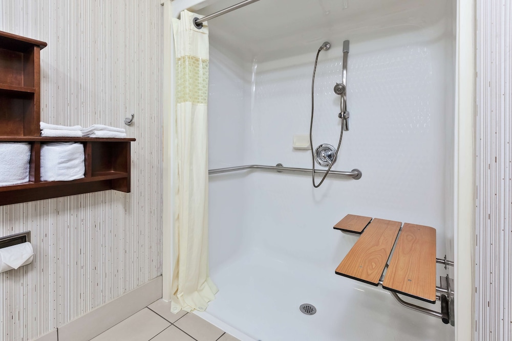 hampton inn monroe