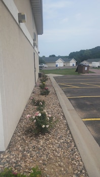 bilmar inn and suites dell rapids