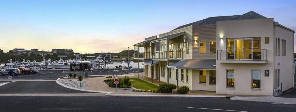 robe marina accommodation