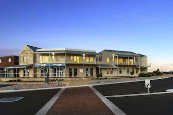 robe marina accommodation