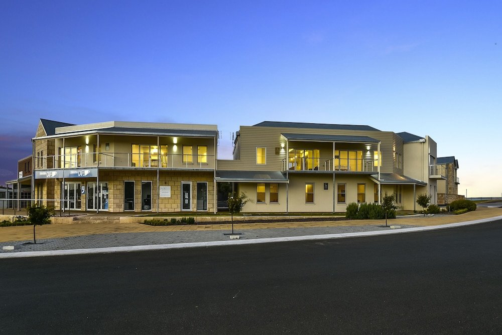 robe marina accommodation