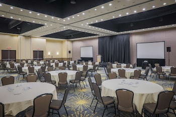 Hilton Garden Inn Fargo,Wahpeton>>Fargo,3 star