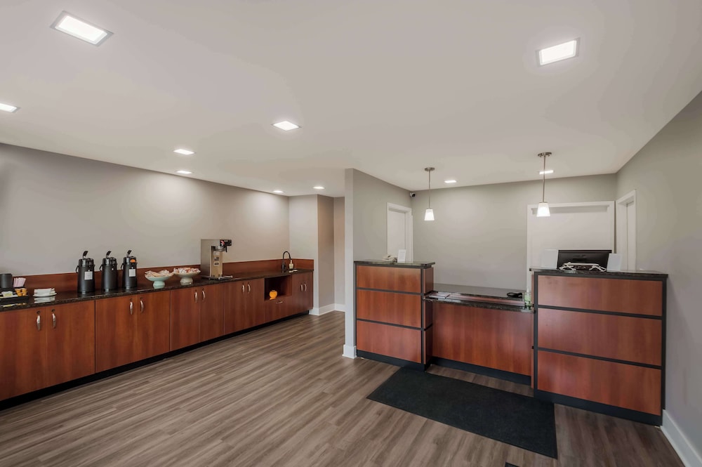 americas best value inn farmington