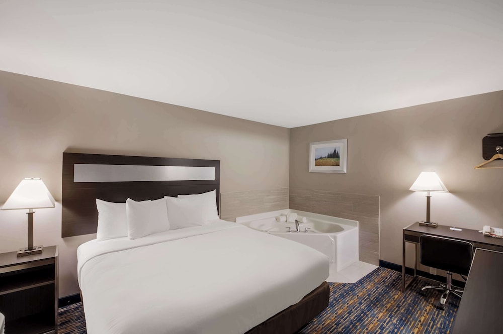 americas best value inn farmington