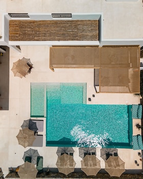 koukoumi vegan boutique hotel