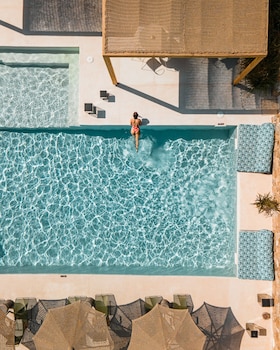 koukoumi vegan boutique hotel