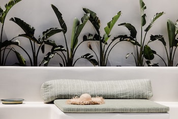 koukoumi vegan boutique hotel