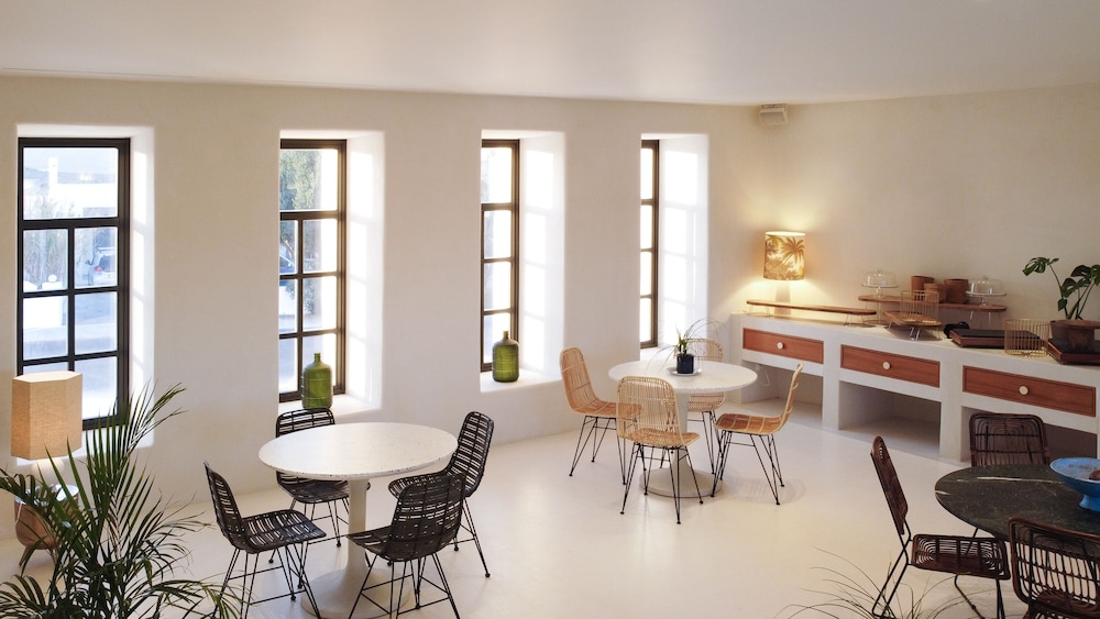 koukoumi vegan boutique hotel