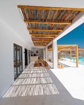 koukoumi vegan boutique hotel