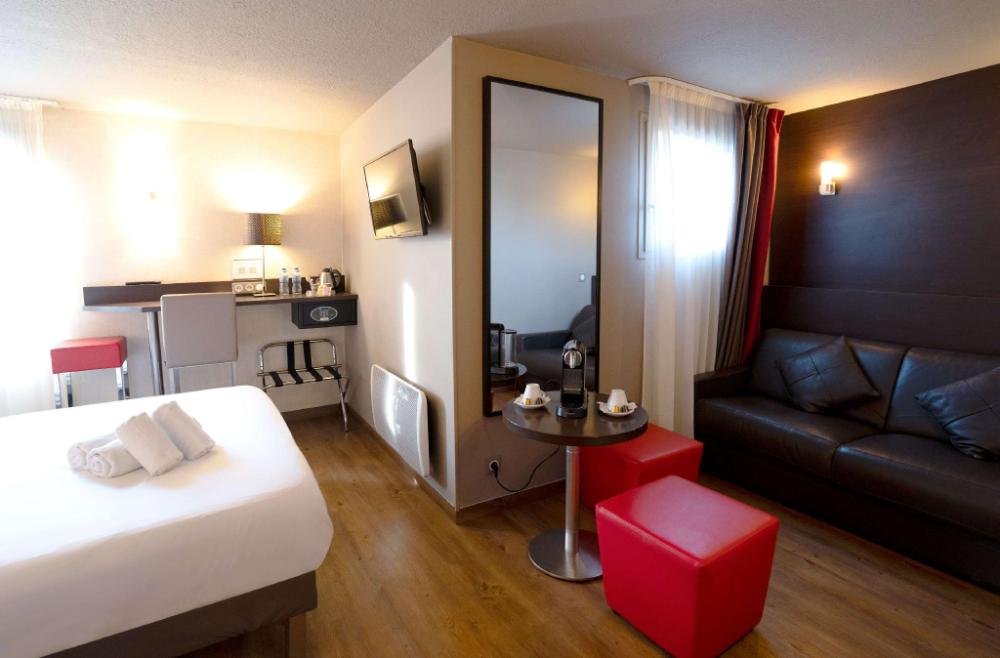comfort hotel maubeuge