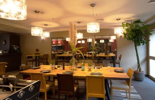 comfort hotel maubeuge