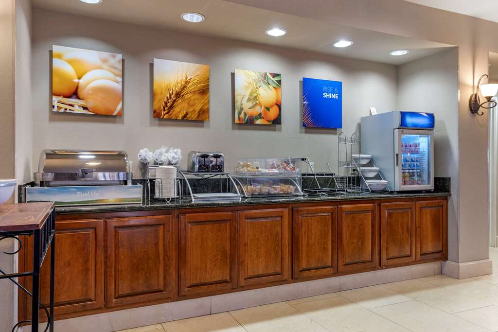 comfort suites fernley