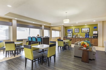 best western franklin town center hotel and suites