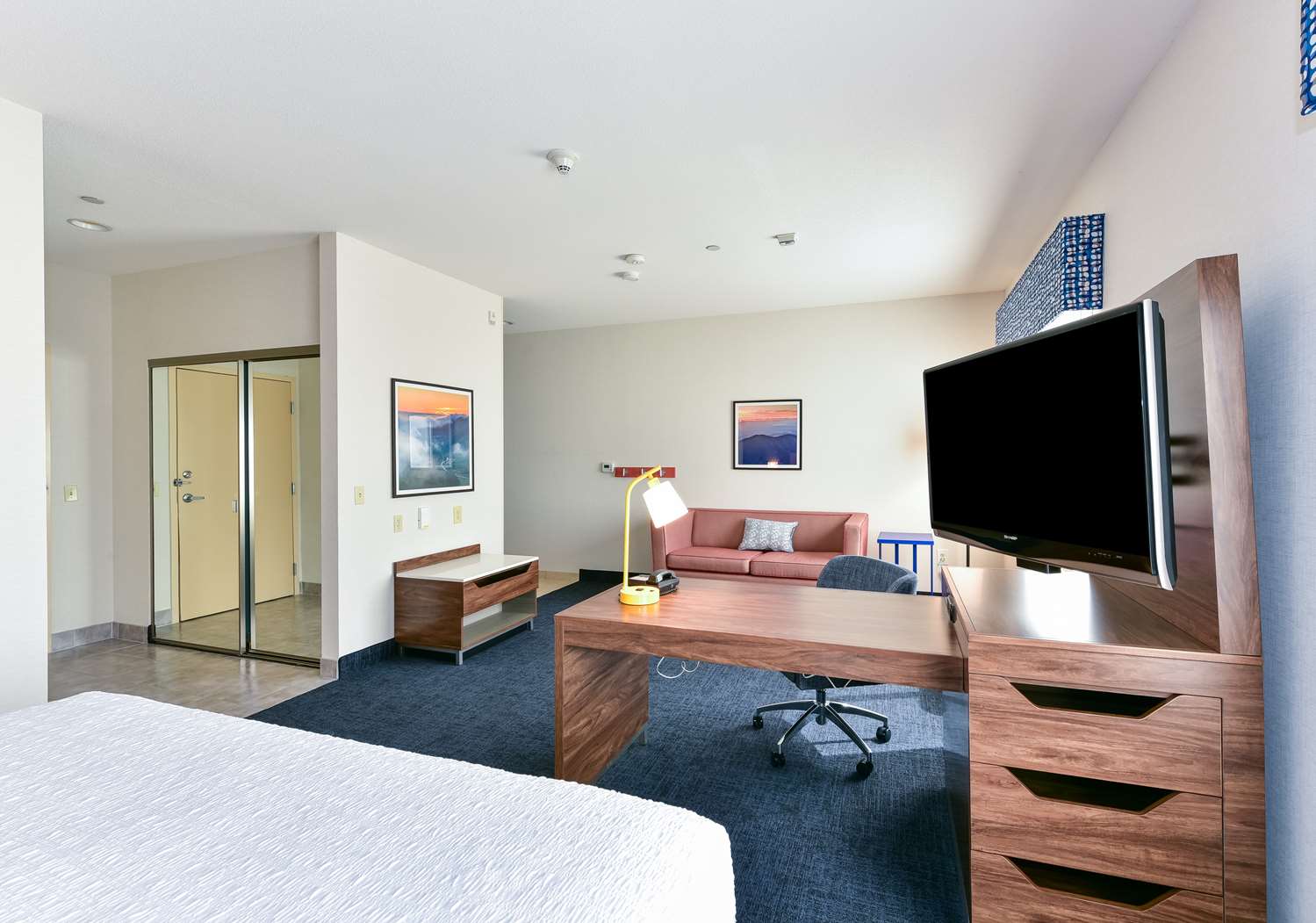 hampton inn and suites pittsburg ca