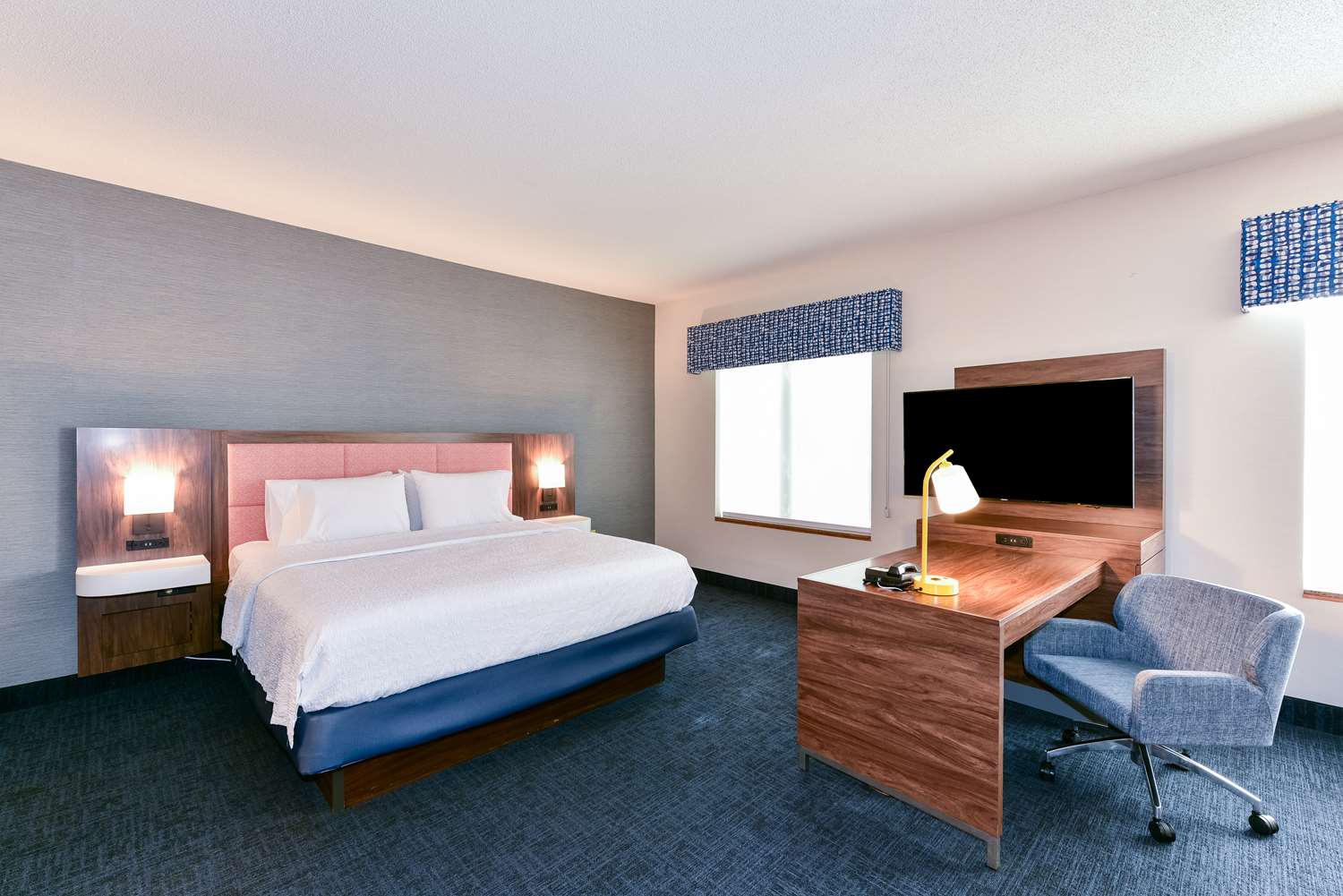 hampton inn and suites pittsburg ca