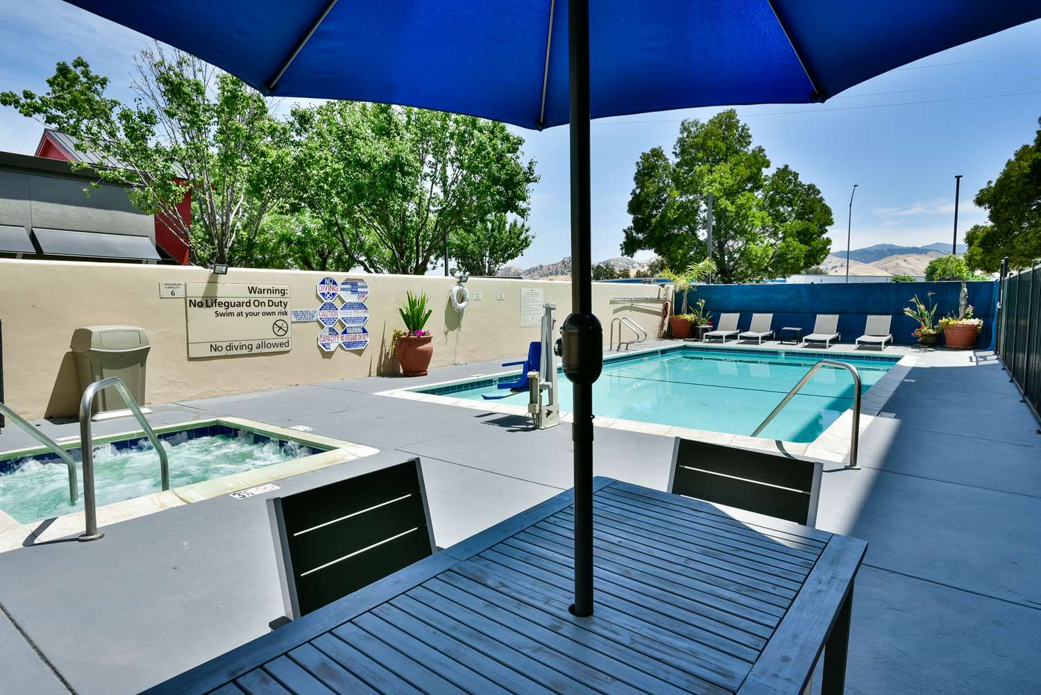 hampton inn and suites pittsburg ca
