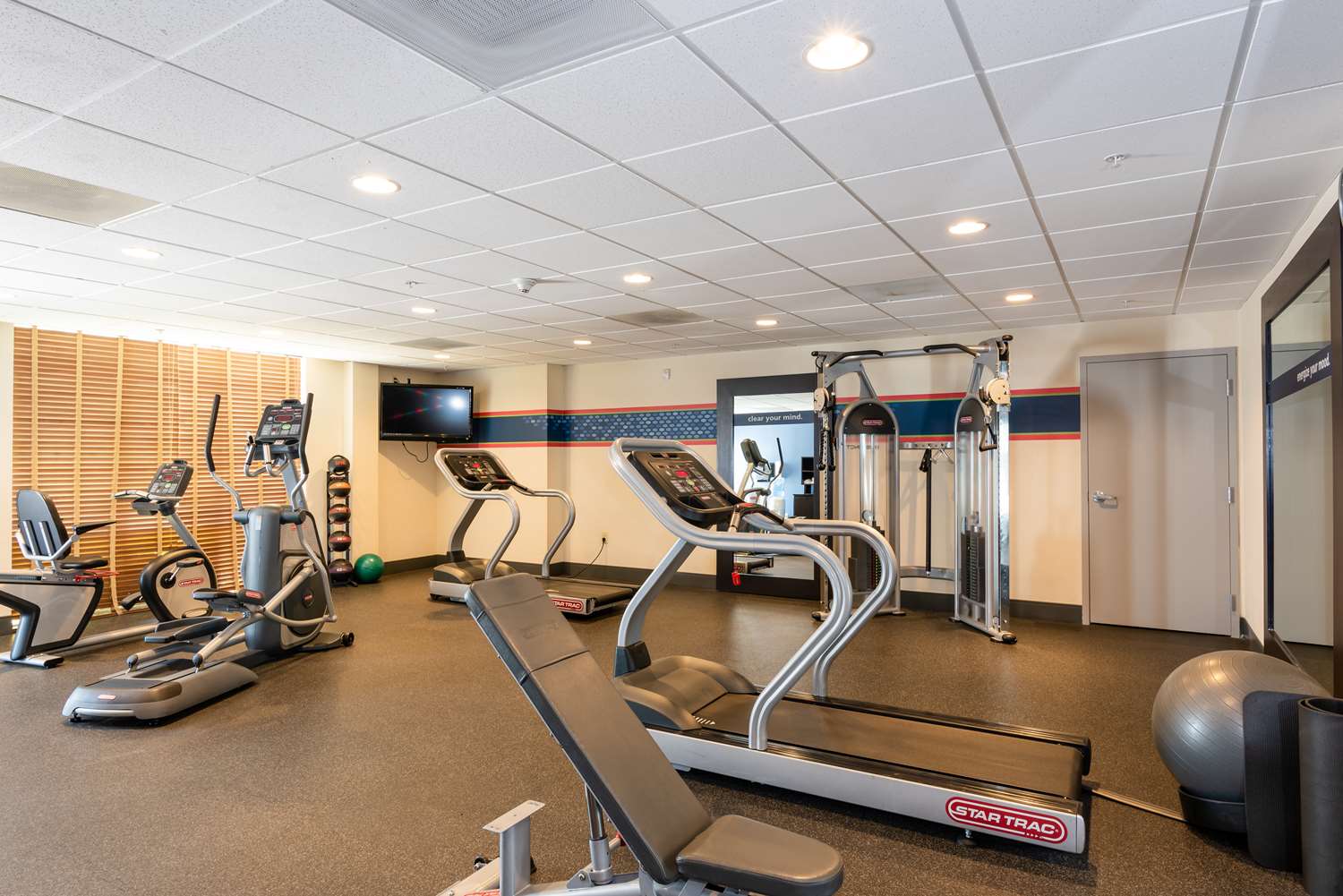 hampton inn and suites pittsburg ca