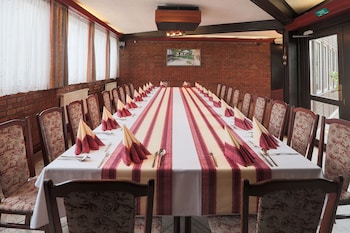 Hotel-Img